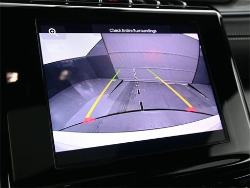 New 2025 Jeep Grand Cherokee L Altitude image 24