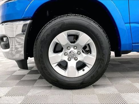 Used 2025 RAM 1500 Big Horn AWD/4WD image 10