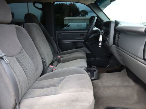 Used 2007 Chevrolet Silverado 1500 LT image 25