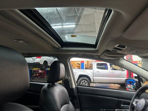 Used 2016 Subaru Crosstrek 2.0i Limited image 18