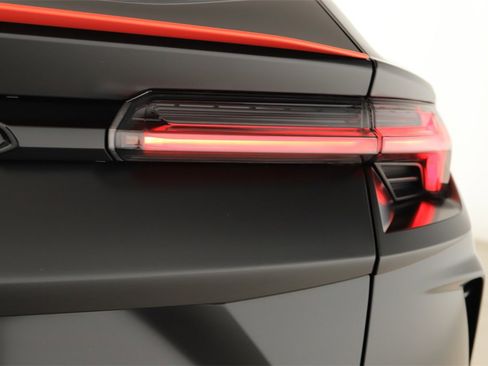 Used 2022 Lamborghini Urus image 30
