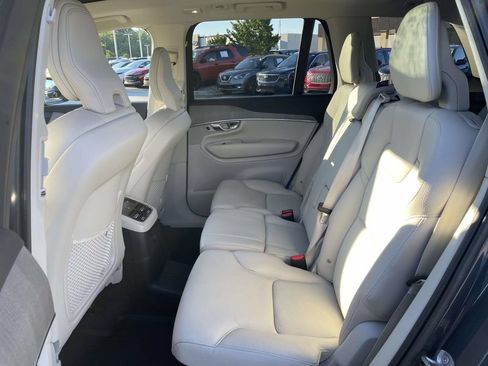 Used 2023 Volvo XC90 T8 Plus w/ Protection Package Premier AWD/4WD image 3