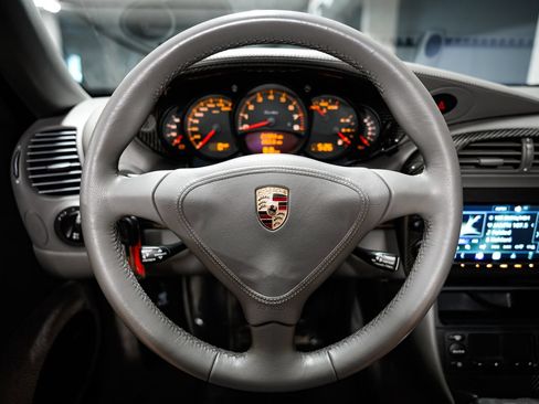 Used 2004 Porsche 911 Turbo AWD/4WD image 10