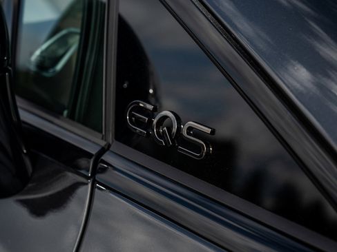 Used 2025 Mercedes-Benz EQS AMG 4MATIC image 7