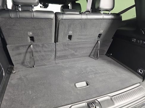 Used 2024 Jeep Wagoneer Series II image 35