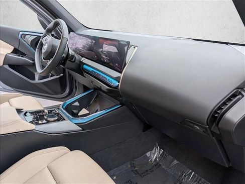 Used 2025 BMW X3 xDrive30i w/ Convenience Package image 22