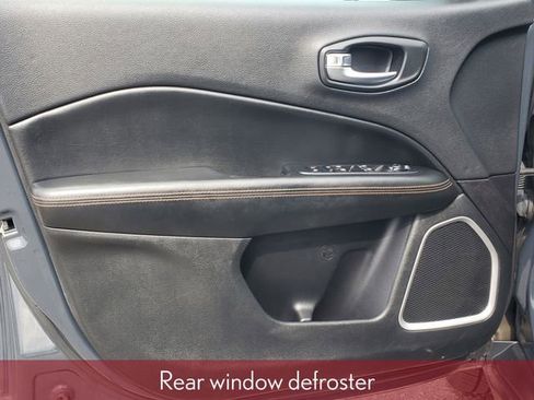 Used 2018 Jeep Compass Limited w/ Navigation Group image 14