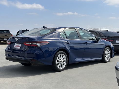 Certified 2023 Toyota Camry LE FWD image 3
