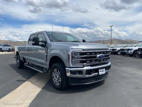 Used 2024 Ford F350 Lariat AWD/4WD image 19