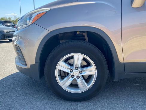 Used 2018 Chevrolet Trax LT image 29