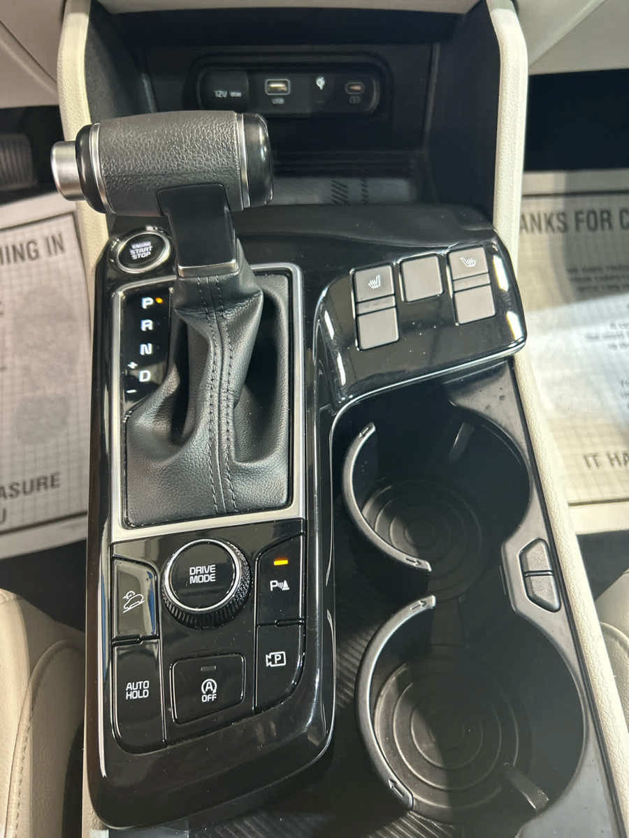 Used 2023 Kia Sportage EX FWD image 6
