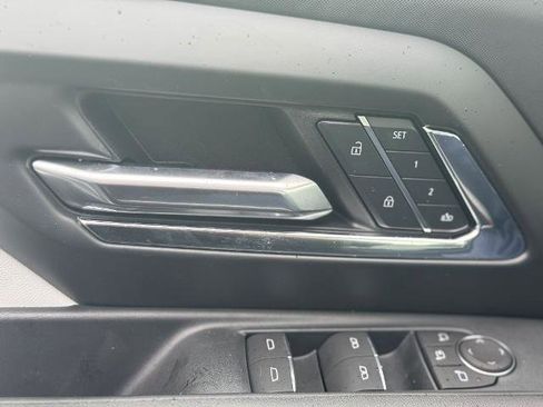 New 2025 Chevrolet Silverado EV RST image 11