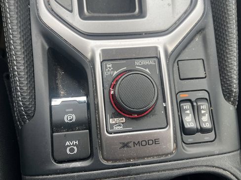 Used 2024 Subaru Forester Premium image 20