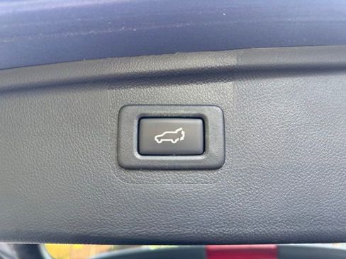 Used 2015 Subaru Outback 3.6R Limited image 30