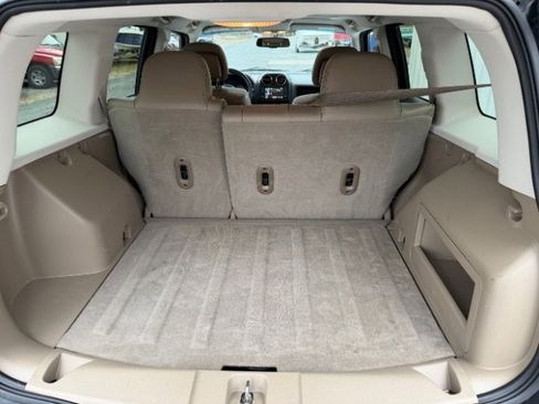 Used 2017 Jeep Patriot High Altitude image 25