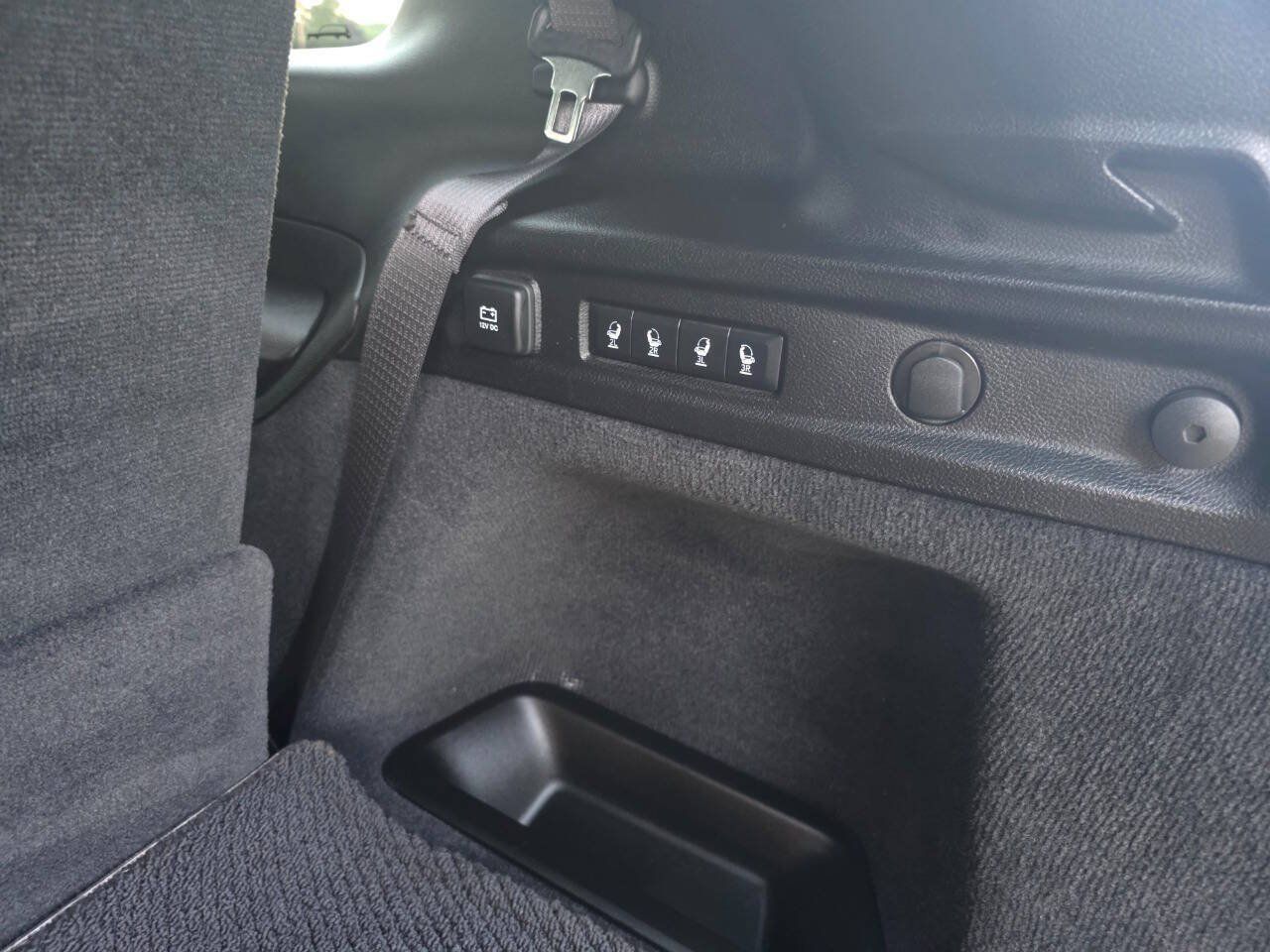 Used 2025 Jeep Grand Cherokee L Summit AWD/4WD image 10