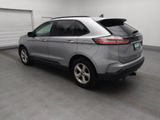 Used 2020 Ford Edge SE image 3