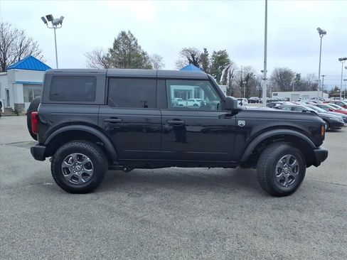 Used 2025 Ford Bronco Big Bend image 3