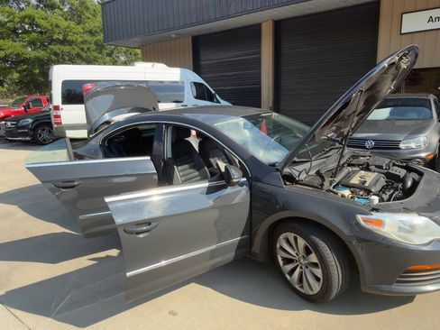 Used 2012 Volkswagen CC Sport FWD image 64
