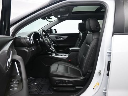 Used 2023 Chevrolet Blazer LT AWD/4WD image 27