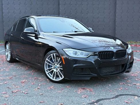 Used 2014 BMW 335i Sedan w/ Technology Package image 2