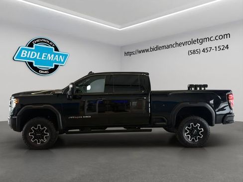 Used 2024 GMC Sierra 2500 AT4X image 4