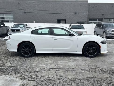 Used 2022 Dodge Charger GT w/ Plus Group image 2