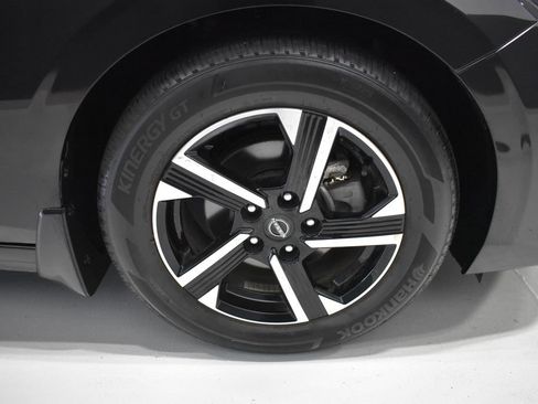 Certified 2024 Nissan Sentra SV w/ All-Weather Package FWD image 10