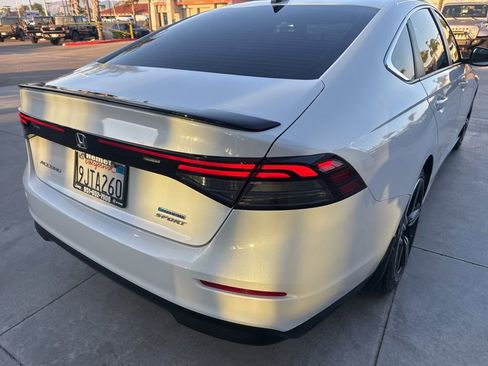 Used 2024 Honda Accord Sport image 12
