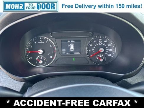 Used 2019 Kia Sorento LX image 15