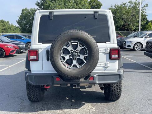 Used 2022 Jeep Wrangler Unlimited Rubicon w/ Cold Weather Group AWD/4WD image 7