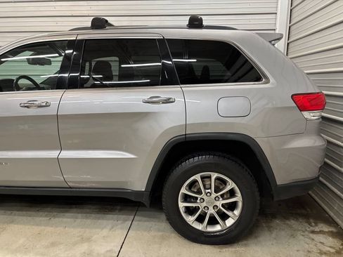 Used 2016 Jeep Grand Cherokee Limited w/ Luxury Group II AWD/4WD image 5