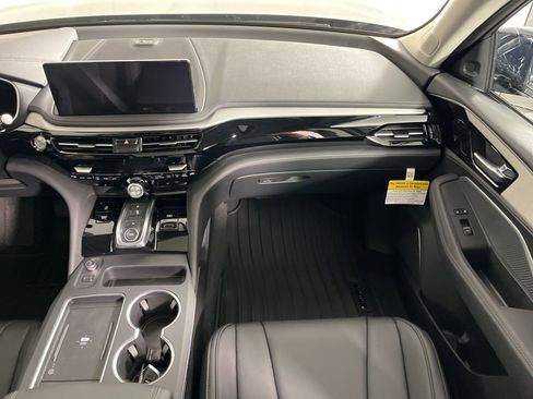 New 2026 Acura MDX SH-AWD image 17