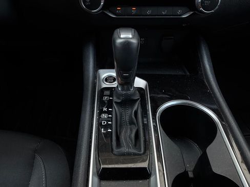 Used 2021 Nissan Altima 2.5 SV w/ SV Premium Package FWD image 25
