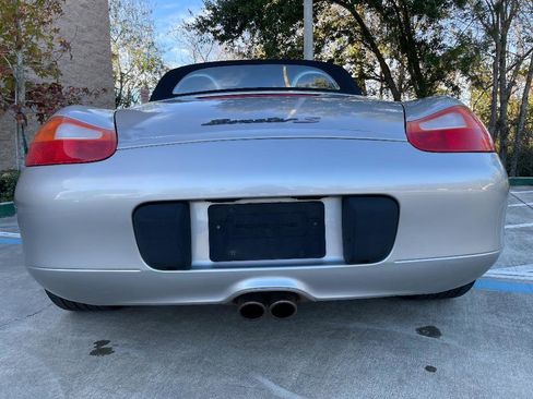 Used 2001 Porsche Boxster S image 8