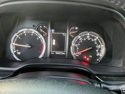 Used 2022 Toyota 4Runner Limited image 28