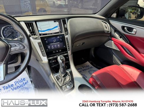 Used 2017 INFINITI Q60 Red Sport 400 AWD/4WD image 25