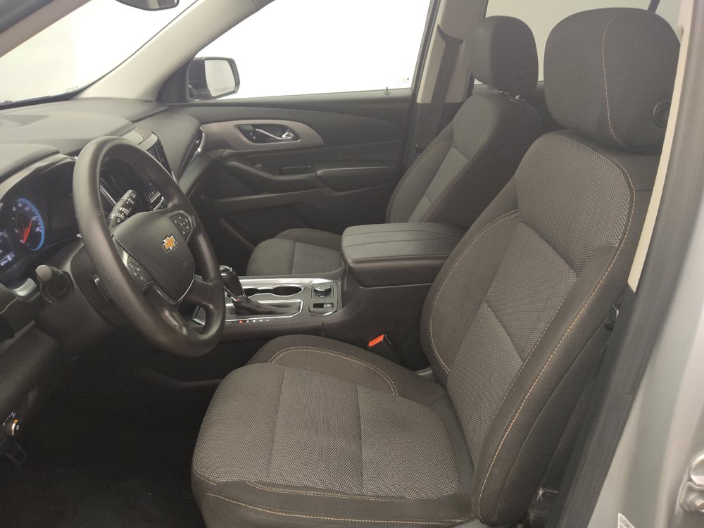 Used 2020 Chevrolet Traverse LS FWD image 17