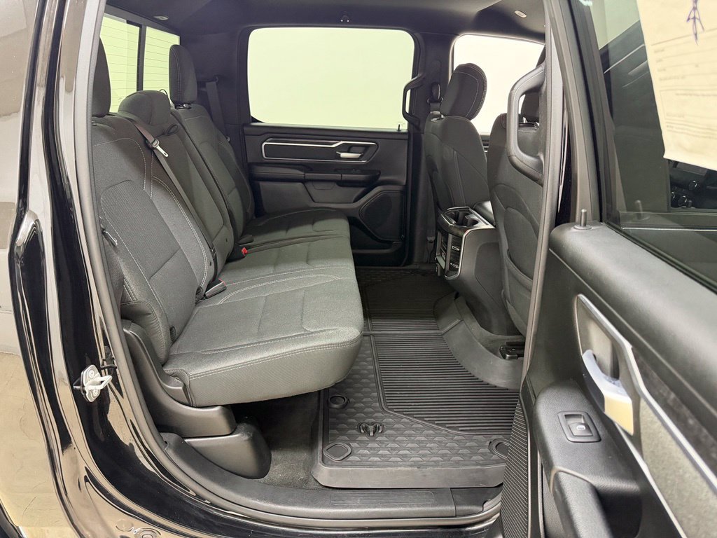 Used 2020 RAM 1500 Big Horn AWD/4WD image 12