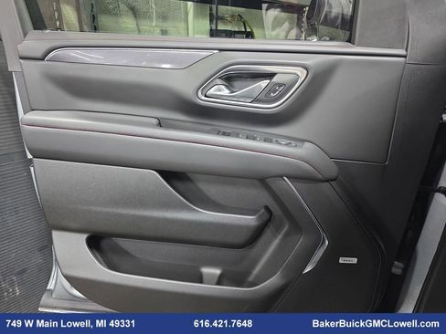 Used 2024 Chevrolet Suburban RST w/ Luxury Package image 26