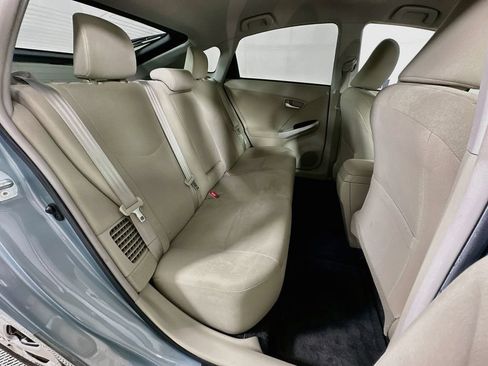 Used 2014 Toyota Prius Three FWD image 27