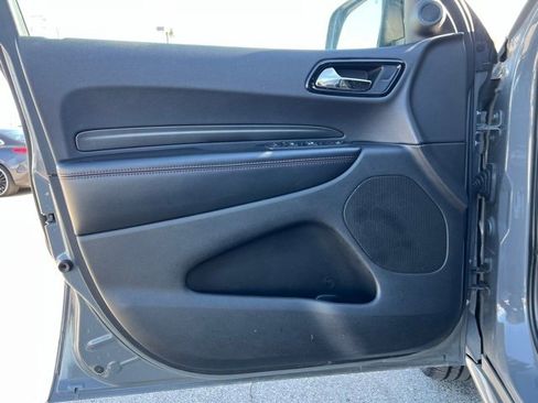 Certified 2023 Dodge Durango GT image 10