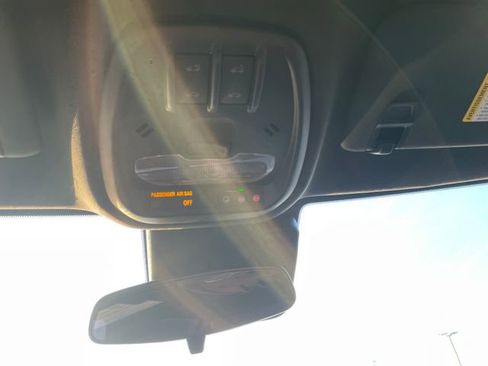 New 2026 Chevrolet Trax RS w/ Sunroof Package image 18