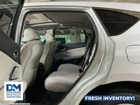 Used 2025 Acura RDX SH-AWD w/ Technology Package image 10