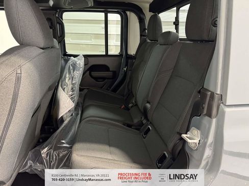 New 2026 Jeep Gladiator Sport image 17