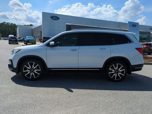 Used 2020 Honda Pilot Touring image 7