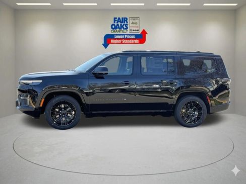 New 2026 Jeep Grand Wagoneer Limited AWD/4WD image 10