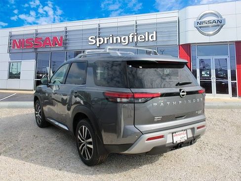 New 2025 Nissan Pathfinder Platinum w/ Lighting Package (N92) image 4