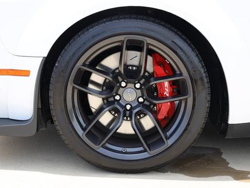 Used 2023 Dodge Challenger SRT Hellcat RWD image 9