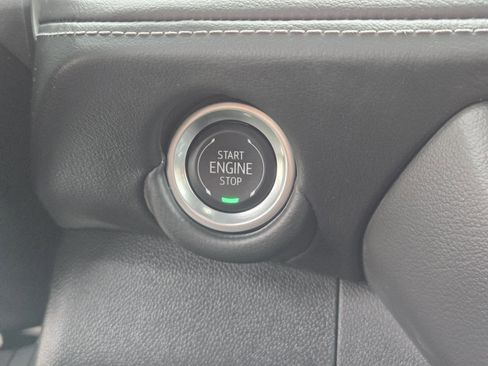 Used 2025 Chevrolet Tahoe LT AWD/4WD image 13